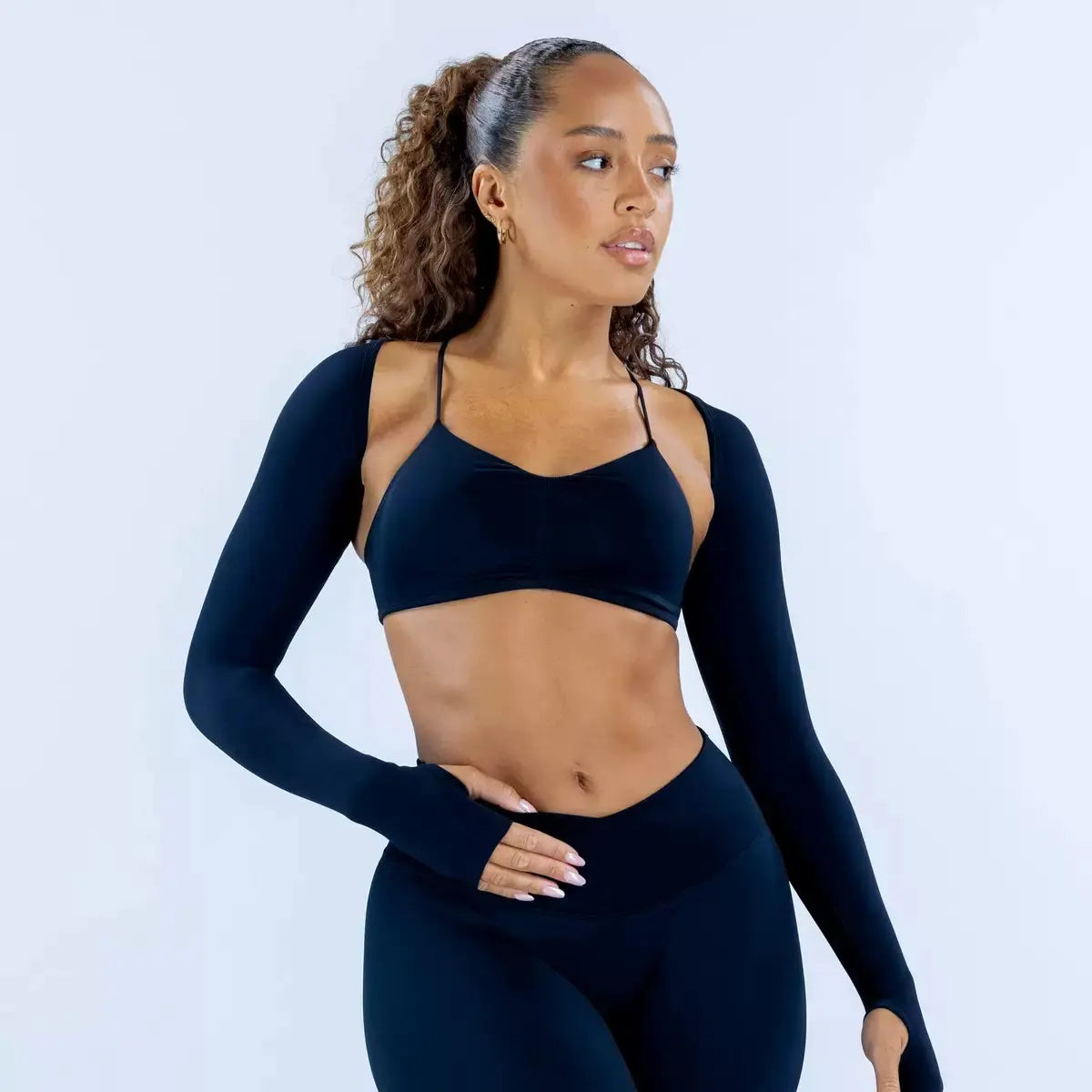 （With Logo）Seamless 3-Piece Yoga Set: Cross Halter Sports Bra + Thumbhole Arm Shrug + V-Waist Leggings, Women’S Workout Activewear